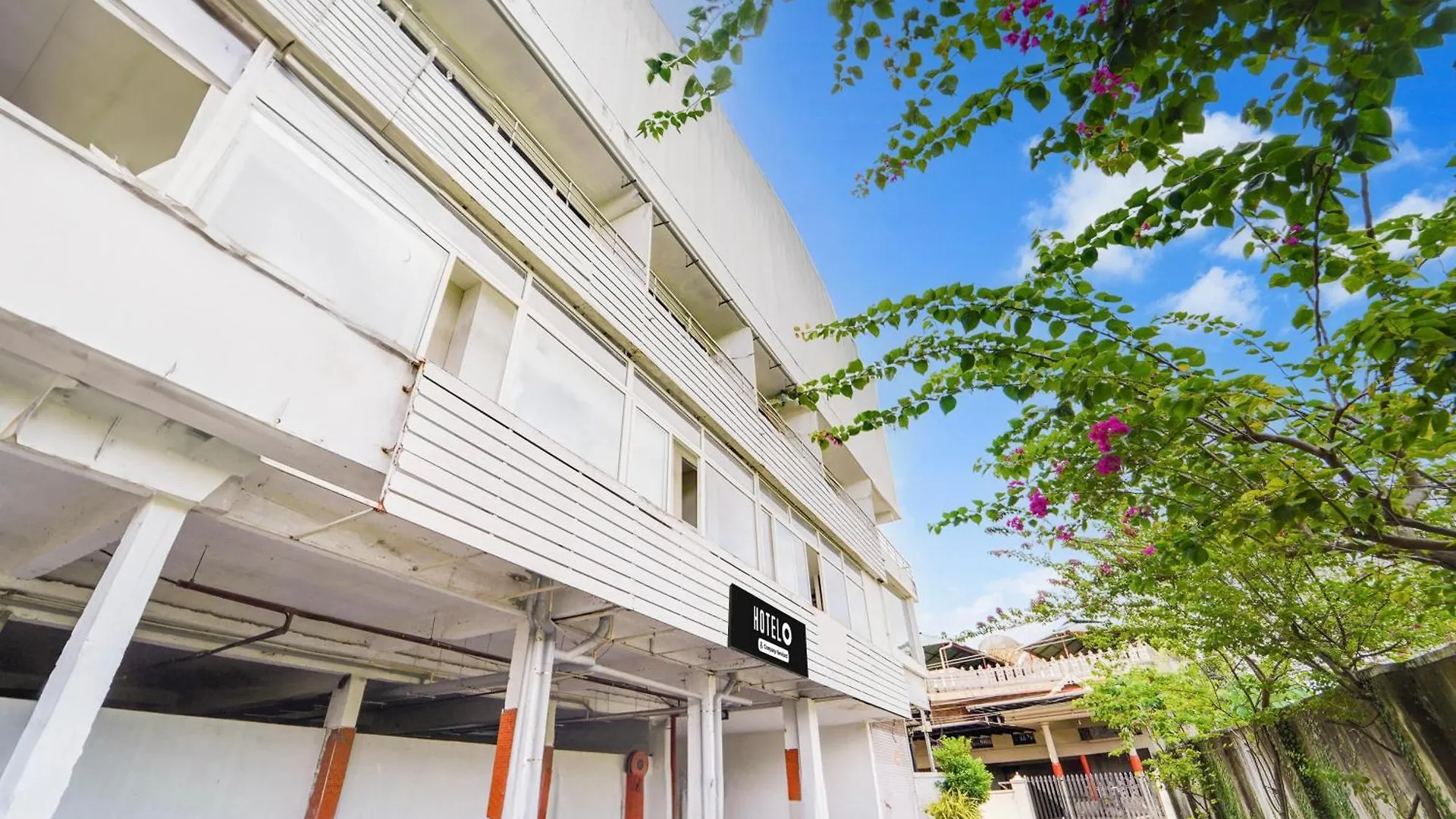 Super Hotel O Vazhakkala Kochi 3*,  India