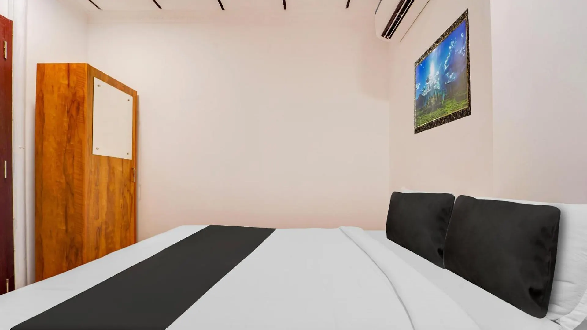 Super Hotel O Vazhakkala Kochi 인도